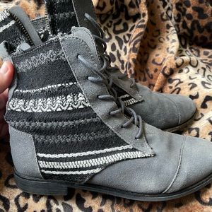 Toms boots